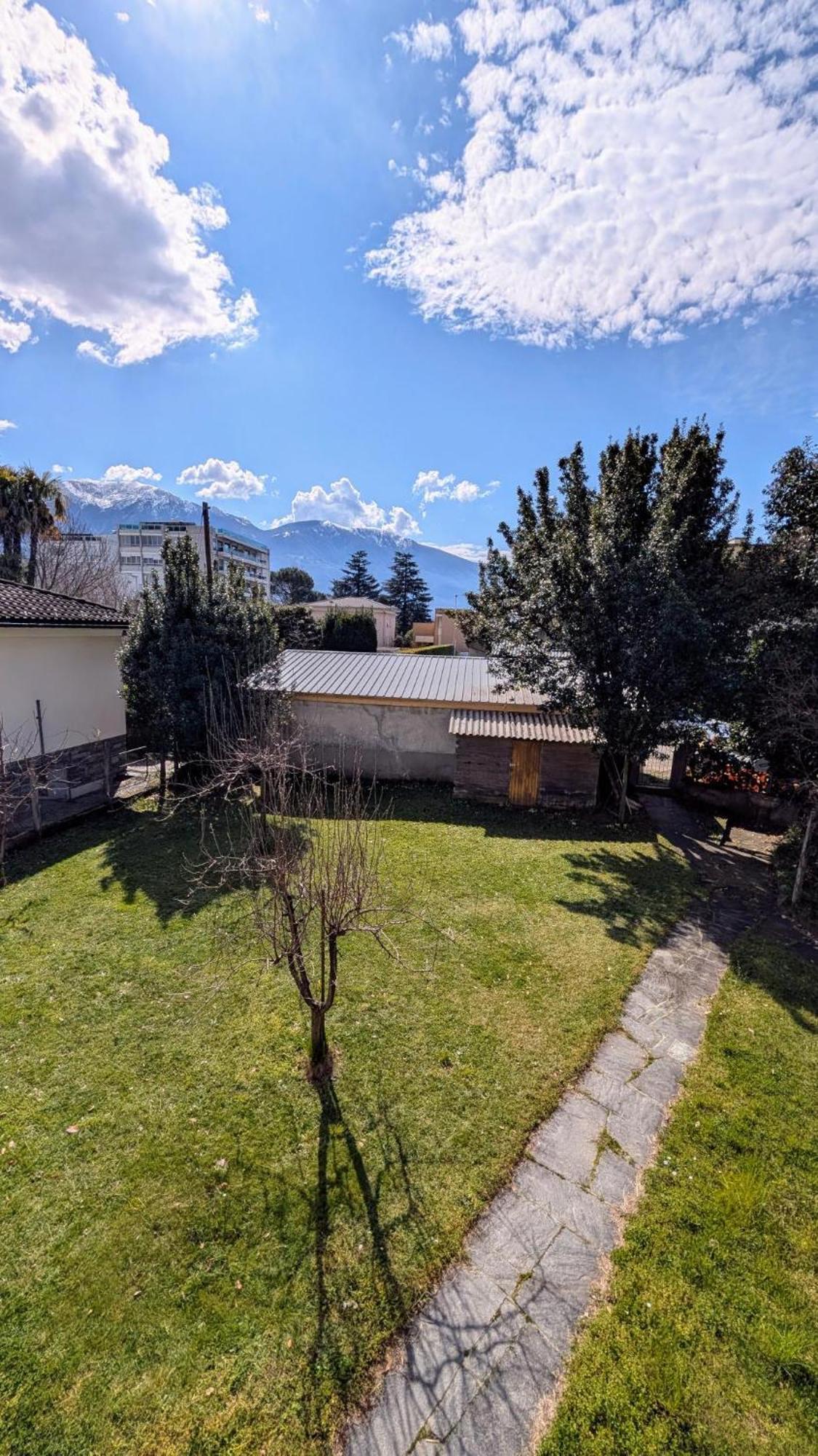 Locarno, Casa Pioda - Nahe Zentrum, Mit Balkon Und Parkplatz Zewnętrze zdjęcie
