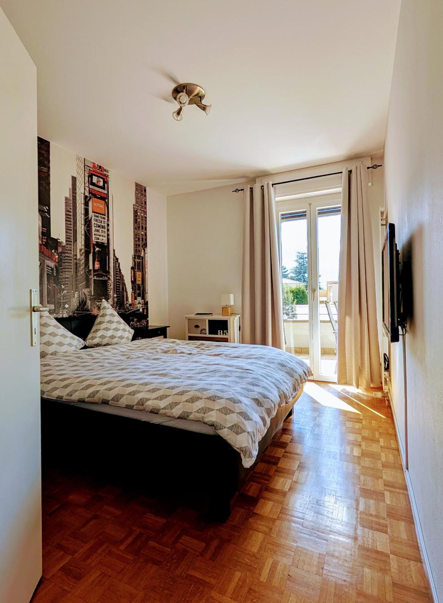Locarno, Casa Pioda - Nahe Zentrum, Mit Balkon Und Parkplatz Zewnętrze zdjęcie