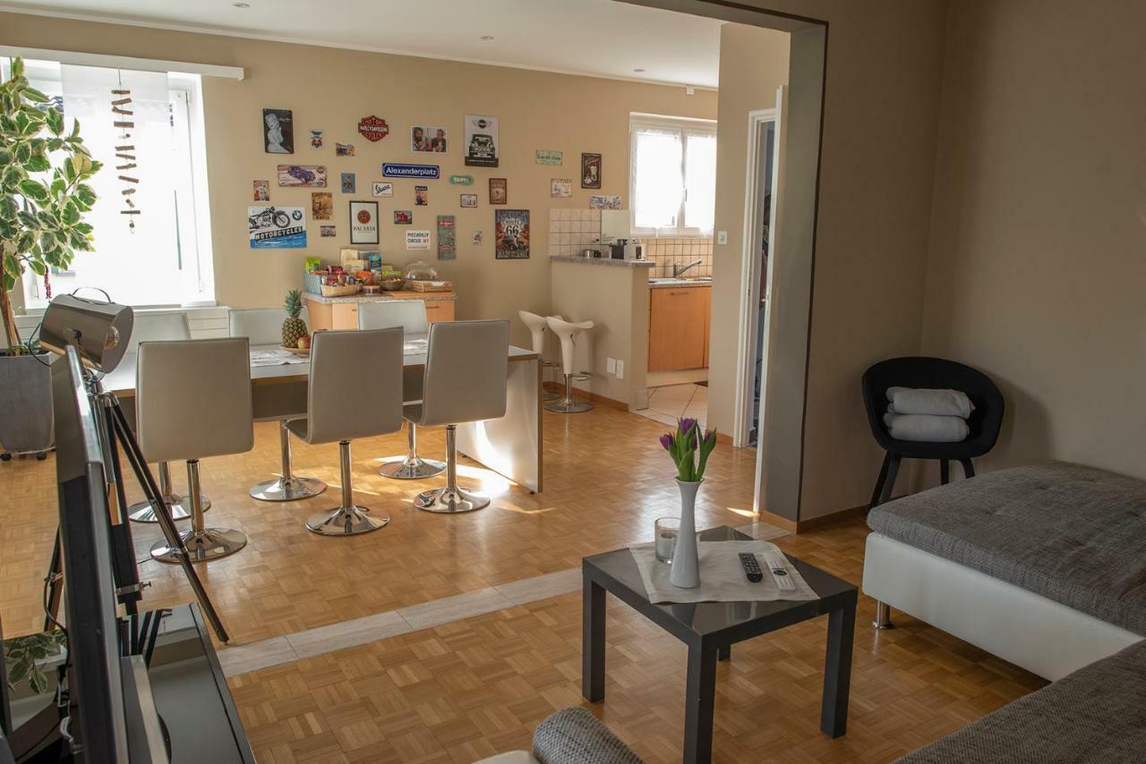 Locarno, Casa Pioda - Nahe Zentrum, Mit Balkon Und Parkplatz Zewnętrze zdjęcie